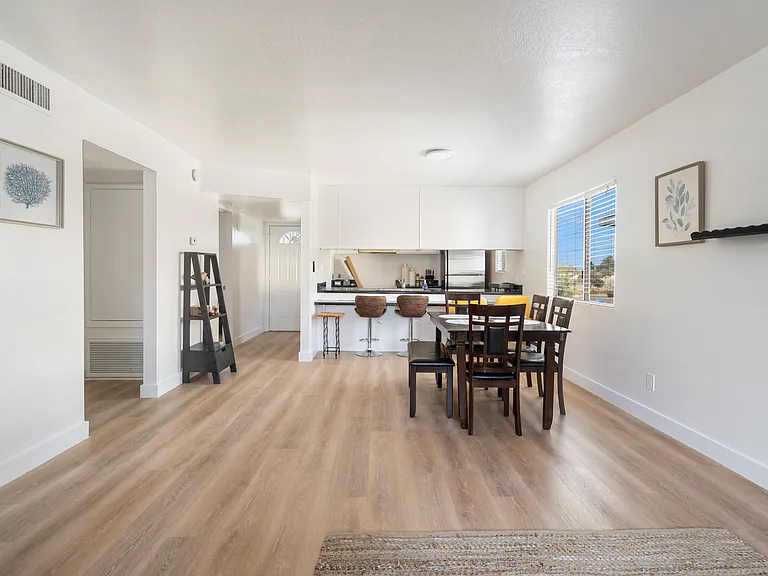 17851 N 40th St #101 — Photo 11