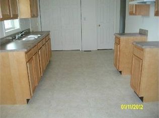 312 Keith Whitley Blvd, Sandy Hook, KY 41171