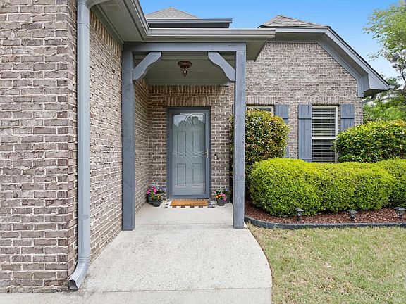 2nd image of 1251 Easterwood Blvd