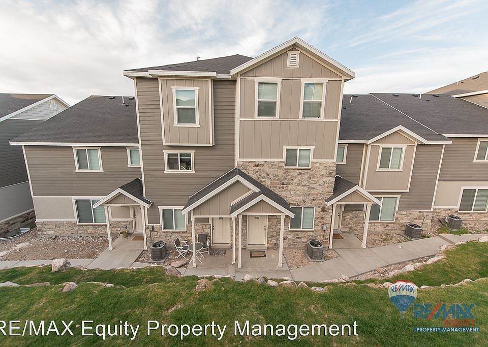 1st image of 14426 S Ferndale Way