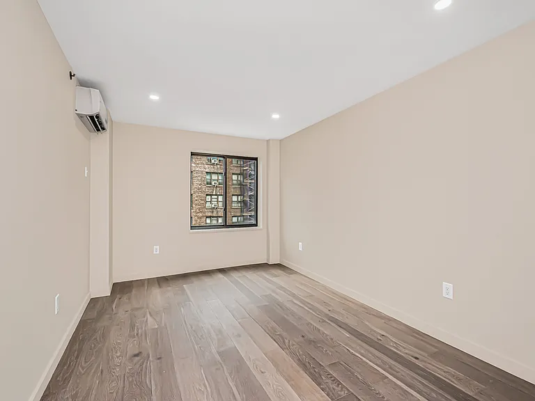 3641 Johnson Ave #5A — Photo 9