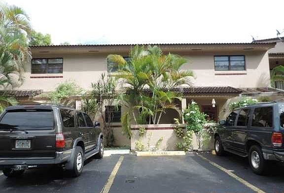 2nd image of 6225 SW 136th Ct APT C106