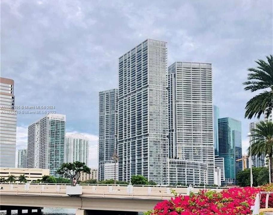 1st image of 495 Brickell Ave APT 1407