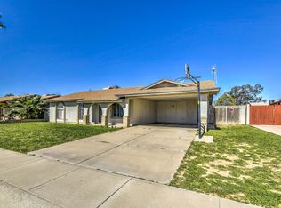 5534 W John Cabot Rd, Glendale, AZ 85308