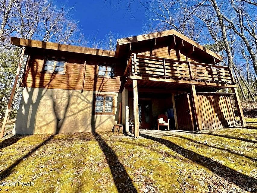 1st image of 130 Canterbrook Drive