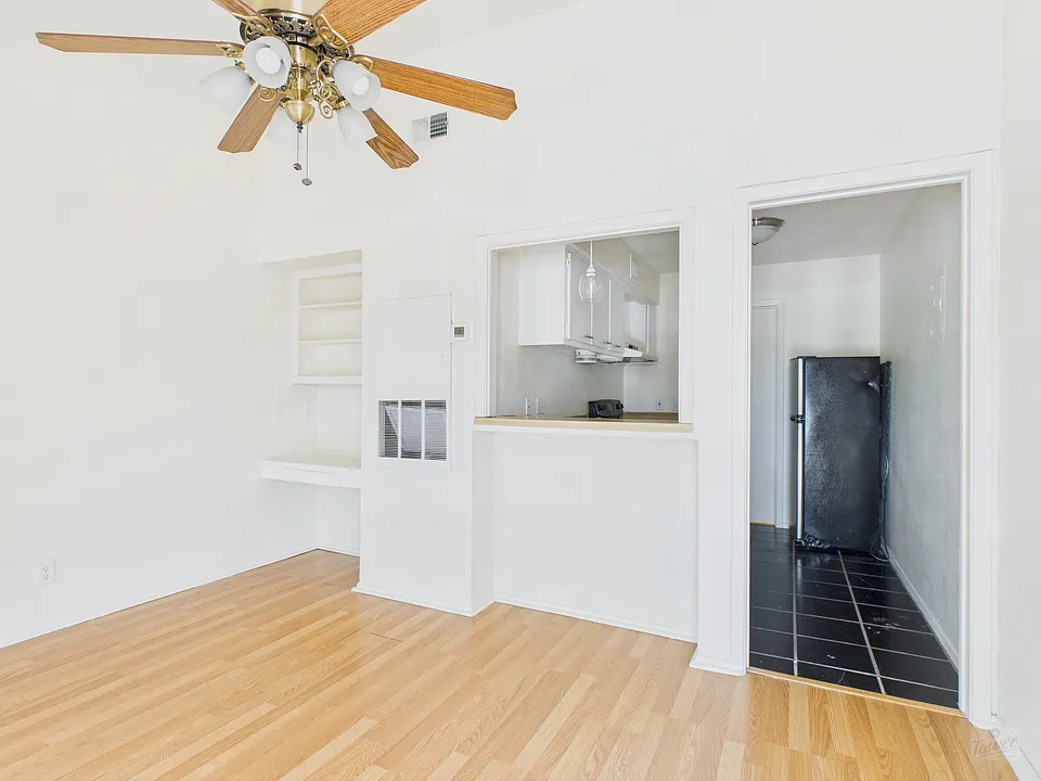 3000 Guadalupe St