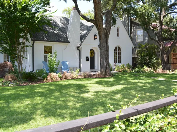 101 W 32nd St, Austin, TX 78705