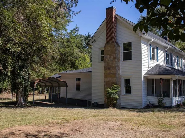 340 W Peachtree St, Woodruff, SC 29388