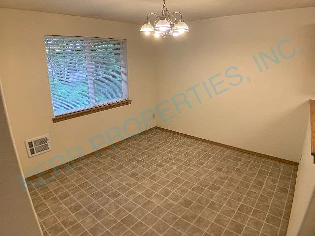 1244 NE 16th St — Photo 4