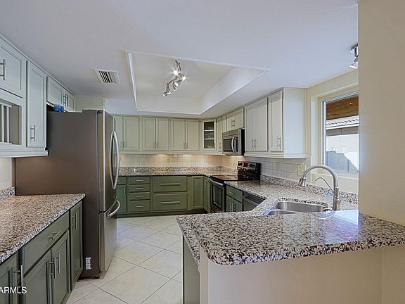 2nd image of 10417 E WATFORD Way