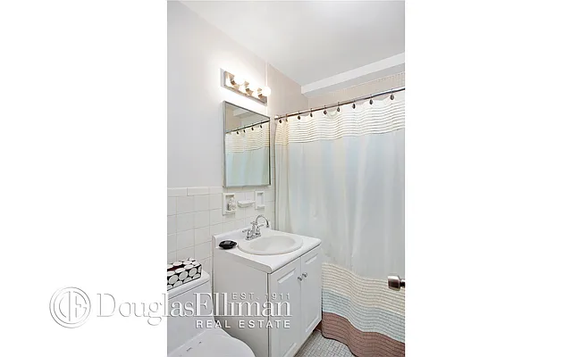 Sold by Douglas Elliman | media 41