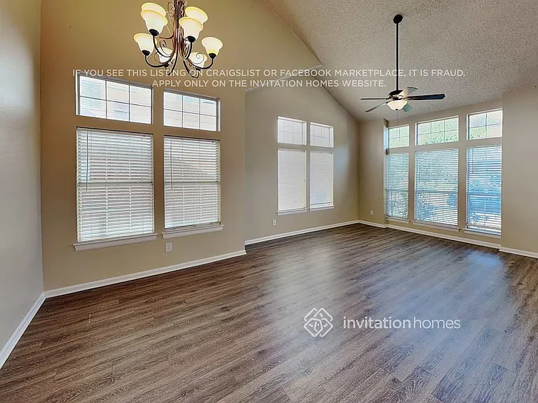 2529 Windchase Dr — Photo 6