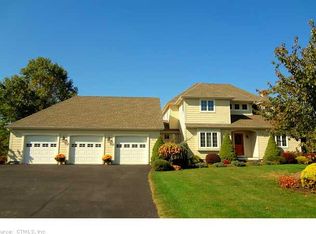 243 Arbutus St, Middletown, CT 06457