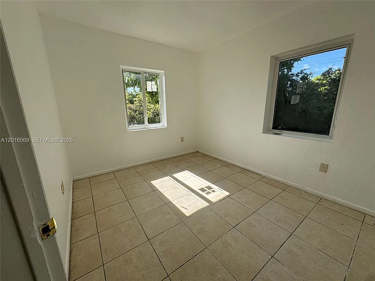8301 NW 5th Ave #8301 — Photo 4