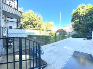 183 N 8th St APT 1L, Brooklyn, NY 11211