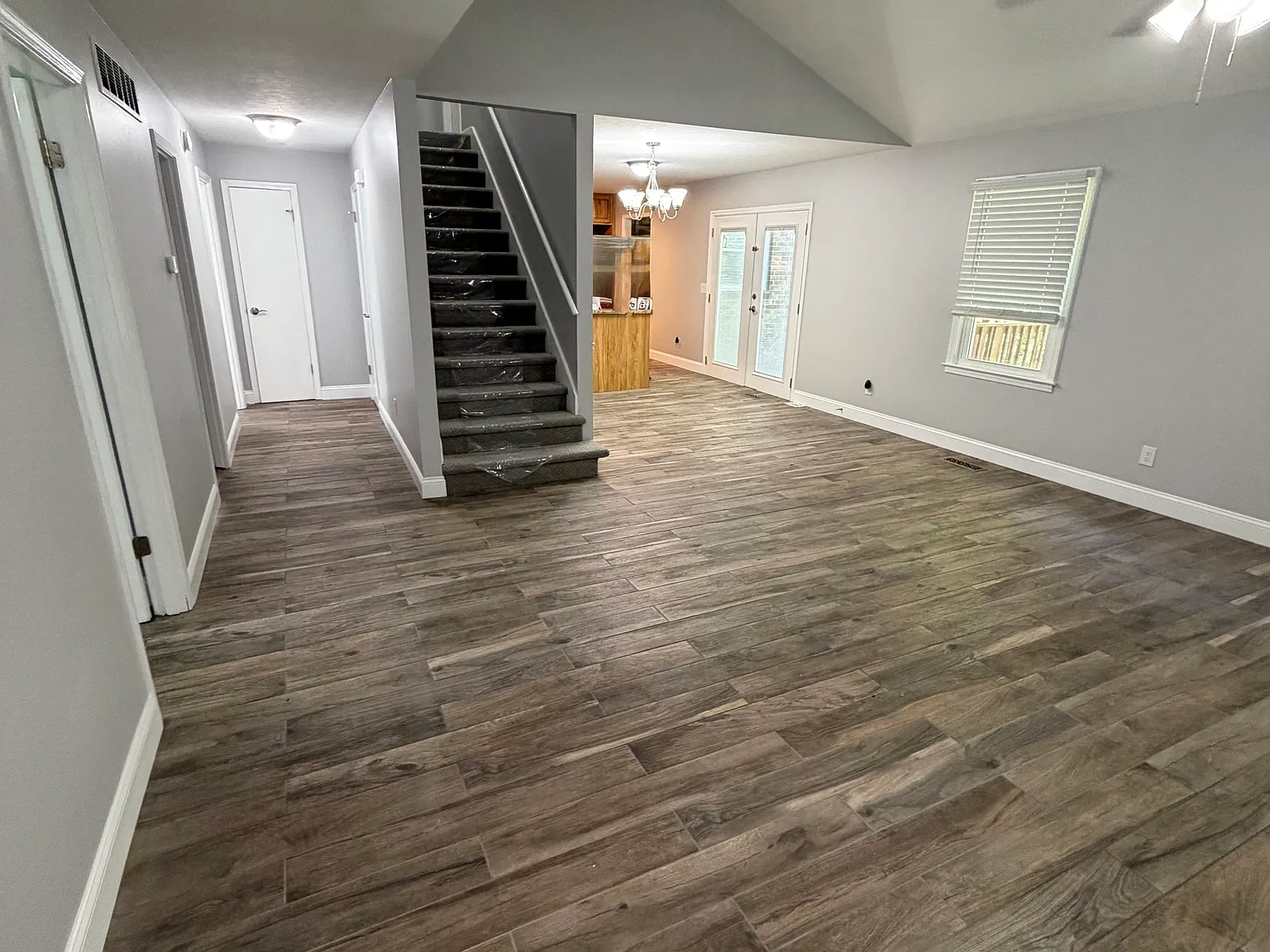 3 bed, 1815 sqft, $2,250 — Photo 3