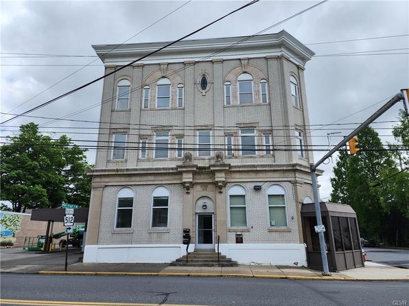 1 N Broadway, Wind Gap, PA