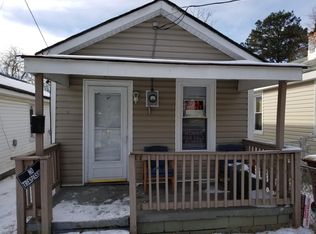 1118 St James St, Petersburg, VA 23803