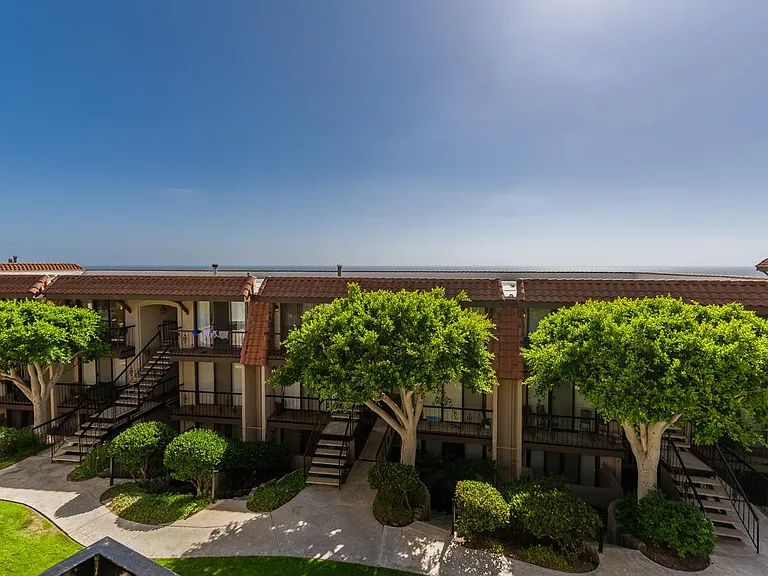 190 Del Mar Shores Ter #73 — Photo 7