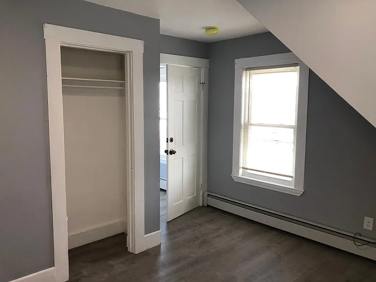 12 Dana St #3 — Photo 4