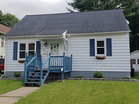 2nd image of 418 W Wendell St