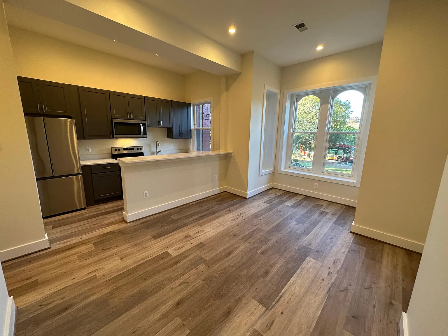 1 bed, 780 sqft, $3,395 — Photo 2