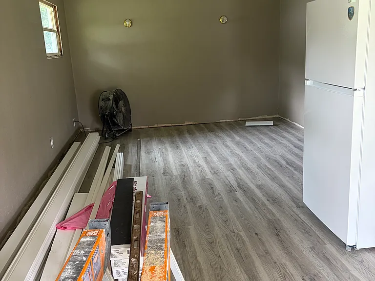 1205 Ray St — Photo 4