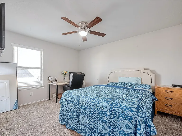 21311 Orono Heights Trl — Photo 35