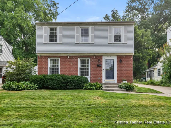 220 Wallinwood Ave NE, Grand Rapids, MI 49503
