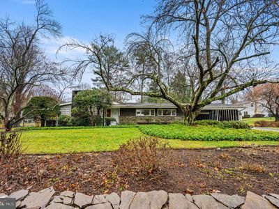 9 Byre Ln, Wallingford, PA, 19086