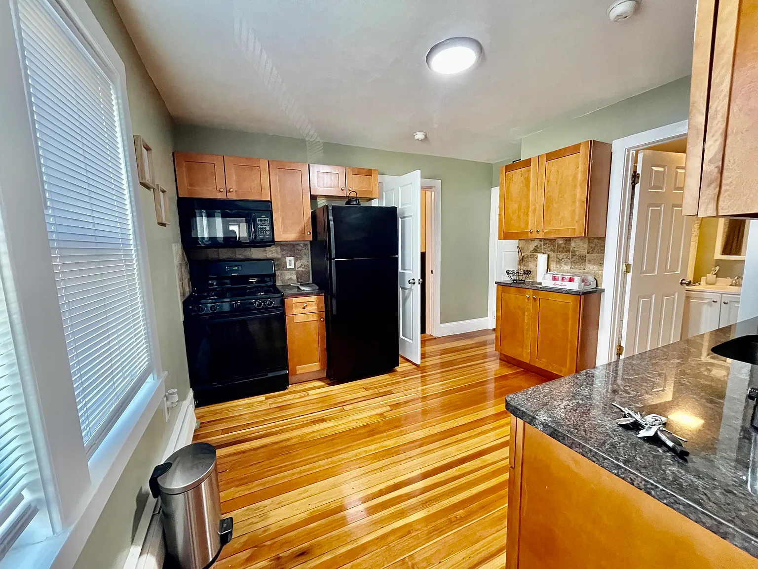 1 bed, $1,800 — Photo 2