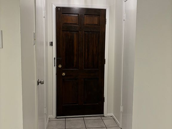 3rd image of 215 E Mistletoe Ave #A