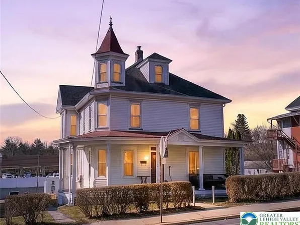 460 S 3rd St, Lehighton, PA 18235