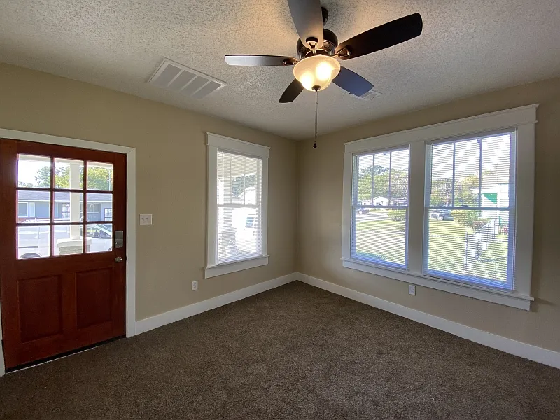 1 bed, 675 sqft, $725 — Photo 2