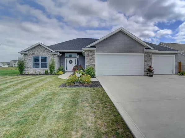 5585 Bear Creek Pass, Auburn, IN 46706