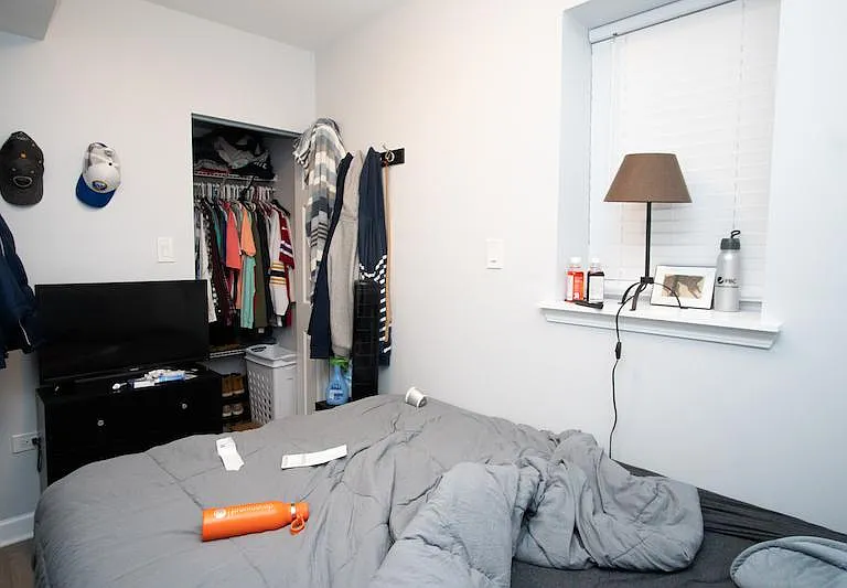 3225 N Wilton Ave #G — Photo 21