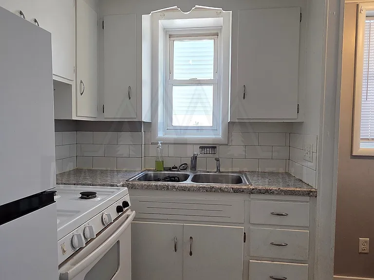 1217 4 1/2 St NW #1 — Photo 12