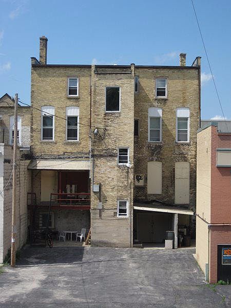 1st image of 427 E Mill St