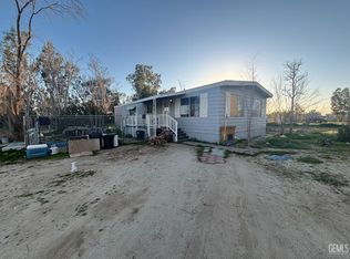 2815 57th St W, Rosamond, CA 93560