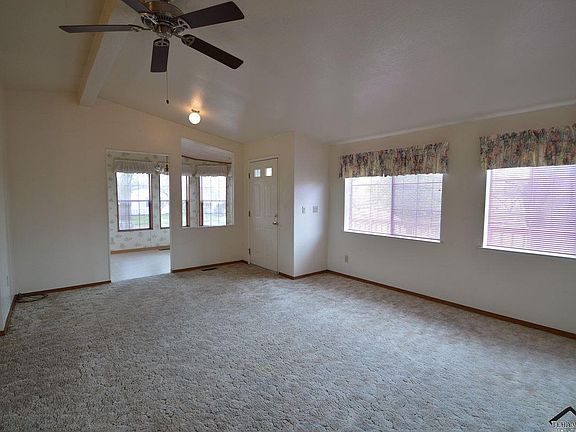 5th image of 8600 Willow Branch Ln
