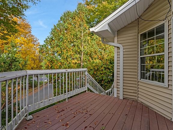 2nd image of 12 Tansy Ct