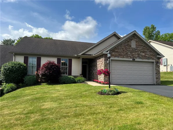 53 Fieldstone Dr, Indiana, PA 15701