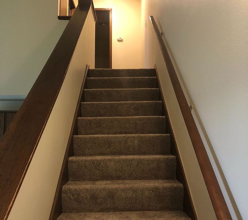 1st image of 245 NE Elder Pl APT 1