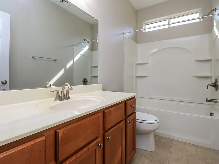 5416 W Fulton St — Photo 11
