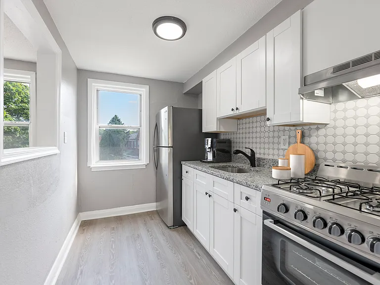 2601 Fairview Ave — Photo 4
