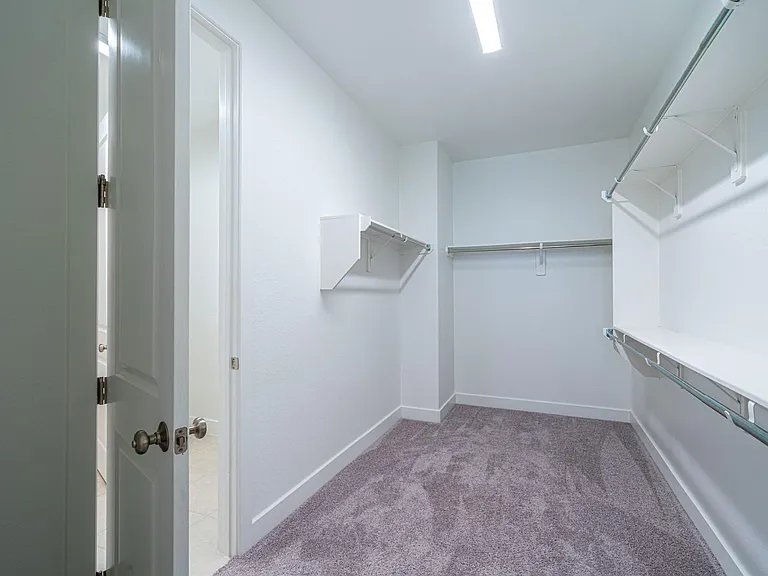 4706 Llano Loop — Photo 23