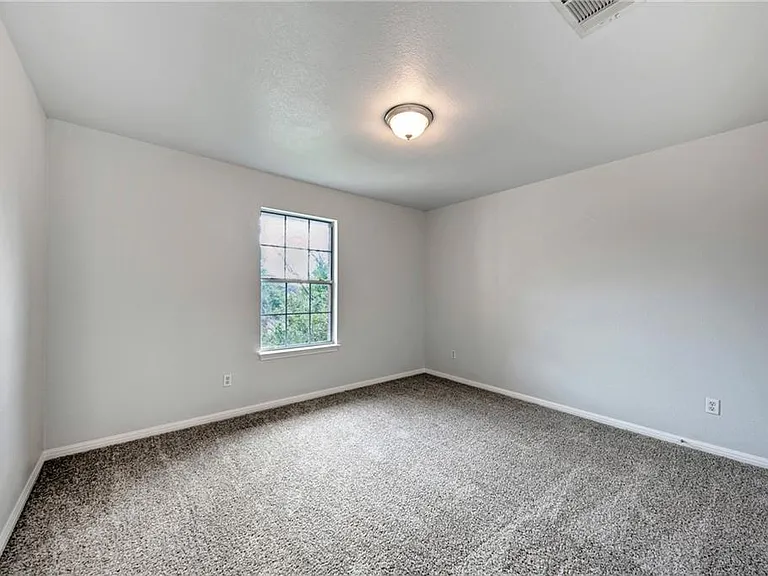 604 Spanish Oak Ter — Photo 34