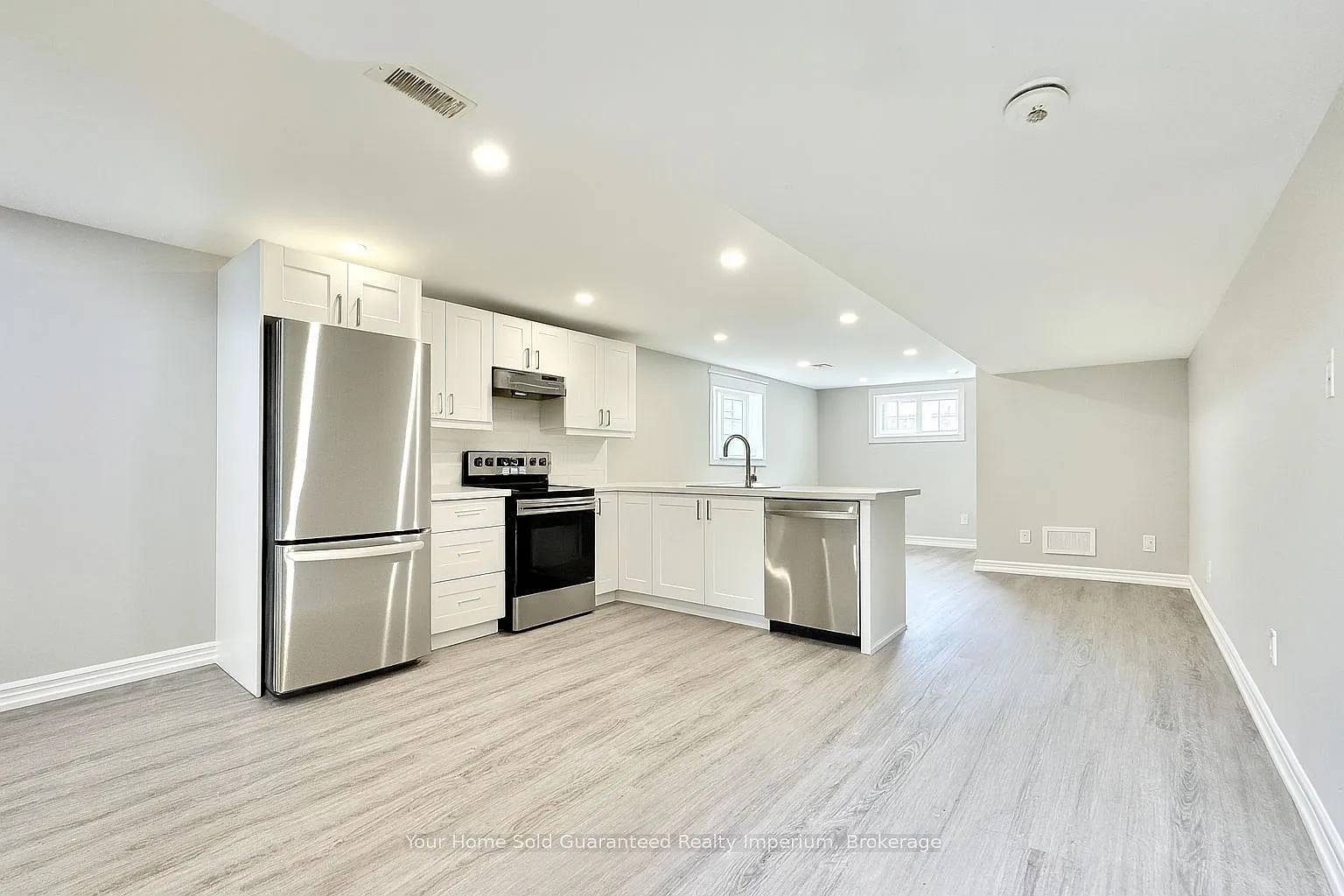 3 bed, $1,850 — Photo 1