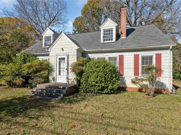 2009 S Mebane St, Burlington, NC 27215