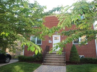 710 N Vermont St #1, Arlington, VA 22203